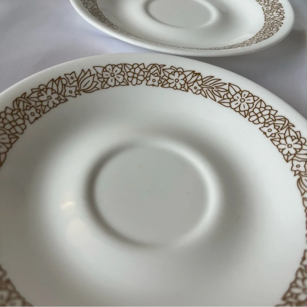 Corelle • Woodland‎ Brown Cup & Saucers